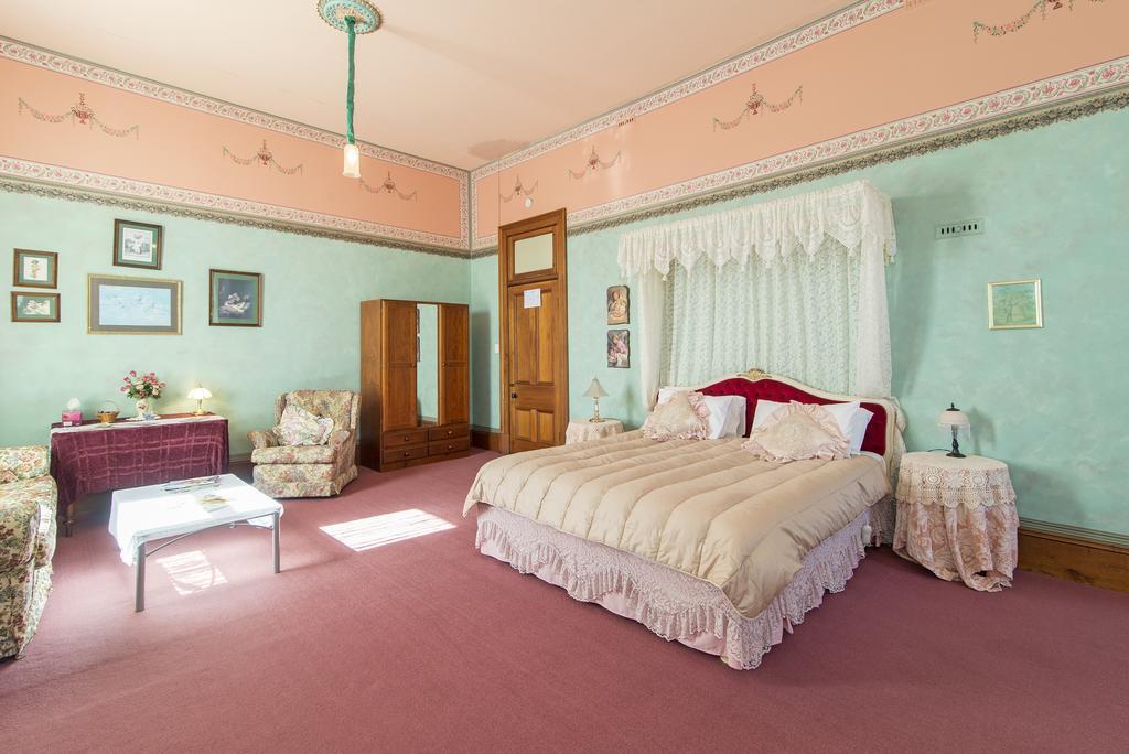 Stannum House Bed & Breakfast Тентърфилд Стая снимка